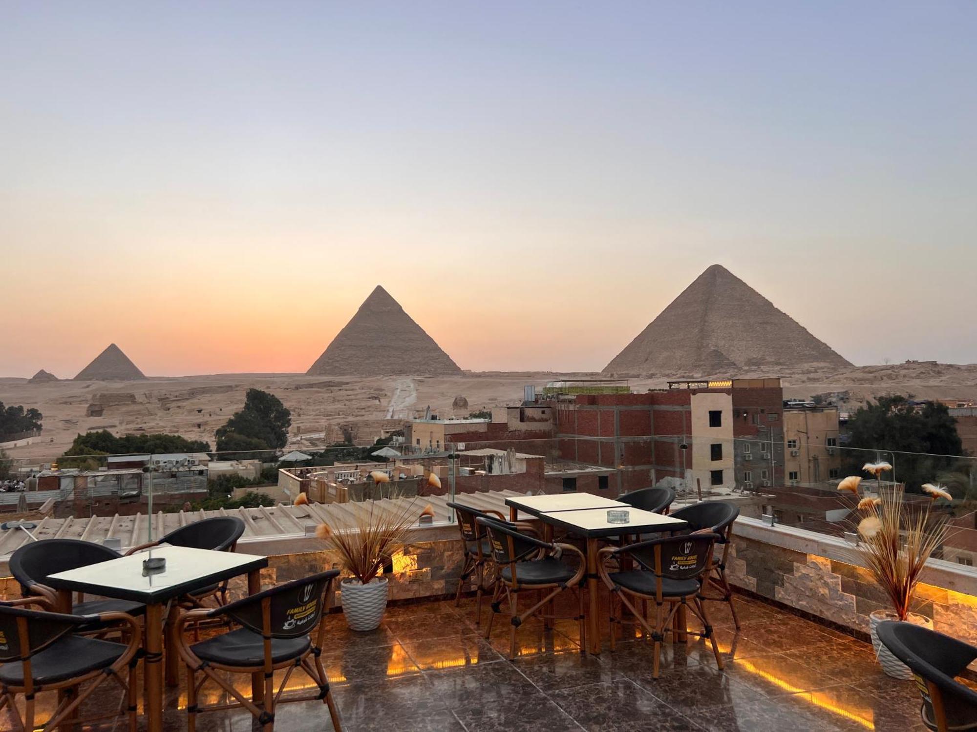 Hotel The Pyramids View 4*